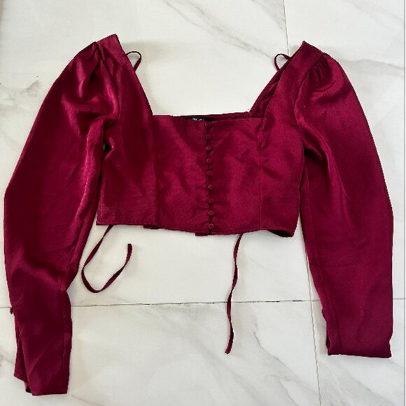 Dark Red Forever 21 Long-Sleeve Cropped Top - Picture 1 of 2